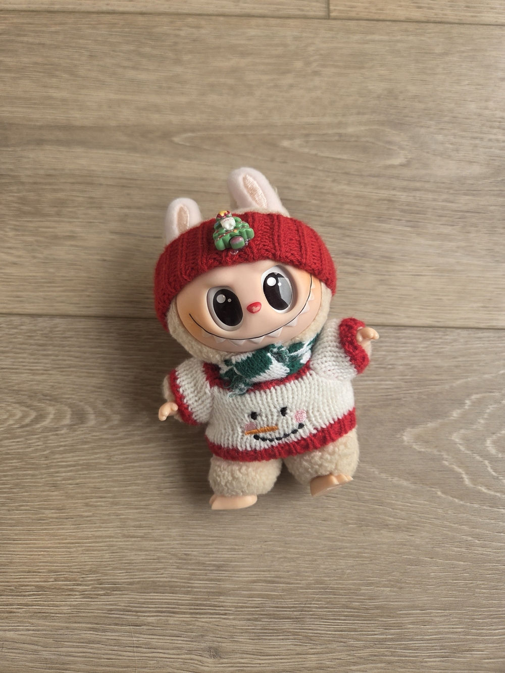 The Monsters/ LaBuBu Keychain in Holiday Outfit